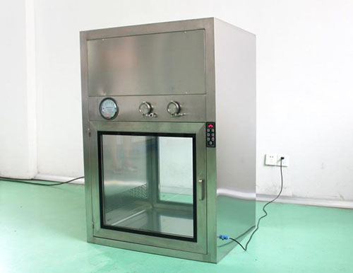 自凈式傳遞窗用于潔凈車間、微細(xì)科技、生物實(shí)驗(yàn)室、制藥廠、醫(yī)院、食品加工業(yè)、LCD、電子廠等等一切需要空氣凈化的場所都需要用到傳遞窗等等