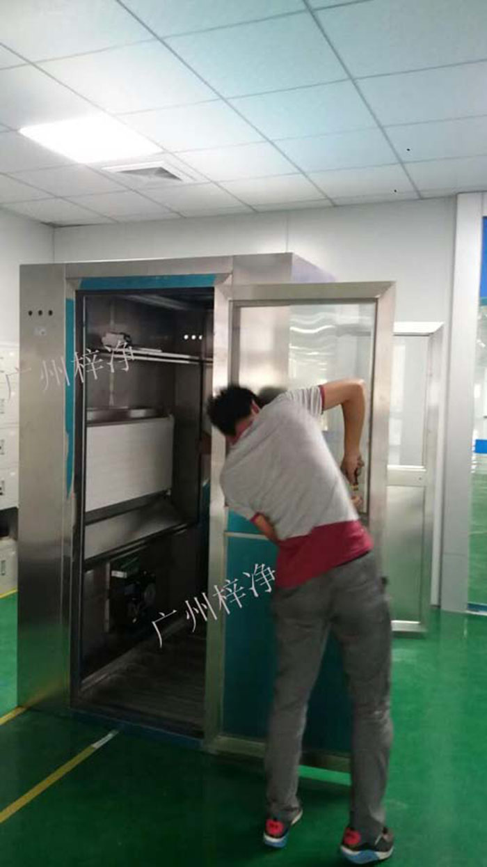 風淋室故障可能由多種原因引起,以下是一些常見的故障原因 風淋室故障可能由多種原因引起,以下是一些常見的故障原因